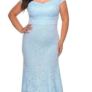 Light blue lace plus size gown